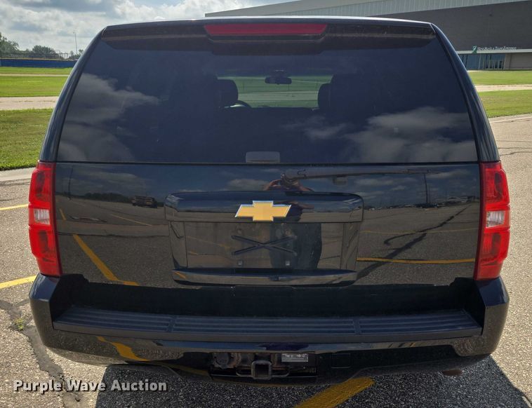 image for item DY0992 2014 Chevrolet Tahoe Police SUV