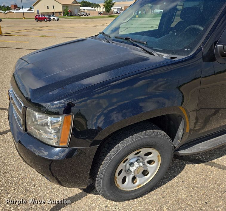 image for item DY0992 2014 Chevrolet Tahoe Police SUV