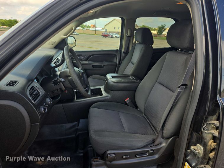 image for item DY0992 2014 Chevrolet Tahoe Police SUV