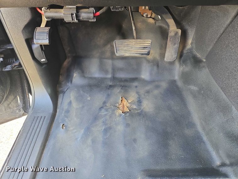 image for item DY0992 2014 Chevrolet Tahoe Police SUV