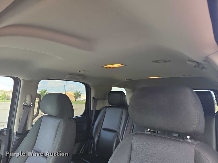 image for item DY0992 2014 Chevrolet Tahoe Police SUV