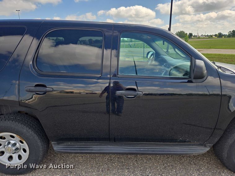 image for item DY0992 2014 Chevrolet Tahoe Police SUV