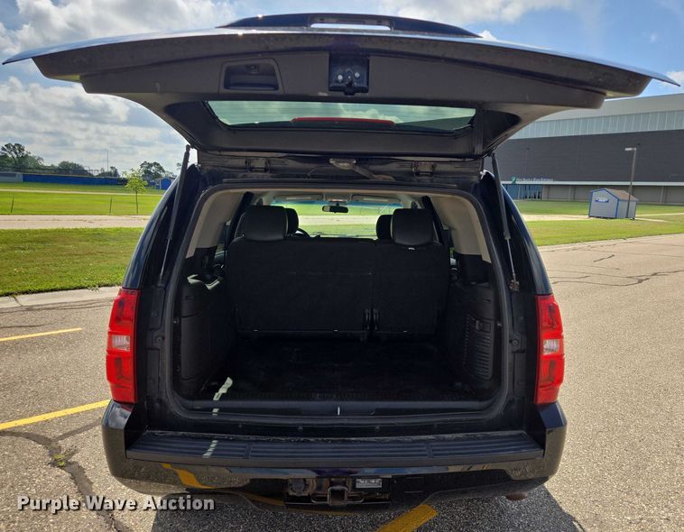 image for item DY0992 2014 Chevrolet Tahoe Police SUV