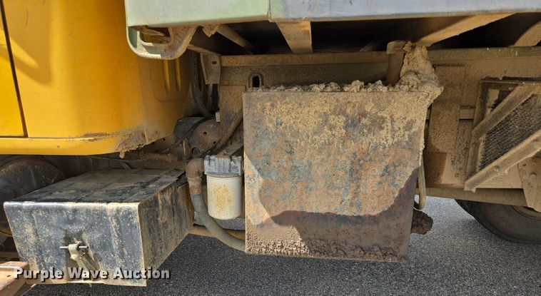 image for item DY0993 1979 International 1854 dump truck