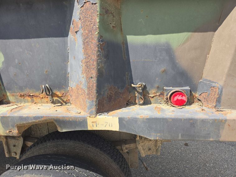 image for item DY0993 1979 International 1854 dump truck