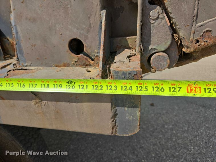 image for item DY0993 1979 International 1854 dump truck