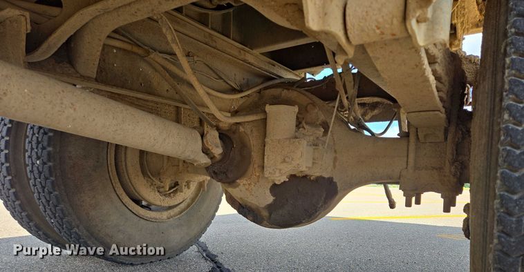 image for item DY0993 1979 International 1854 dump truck