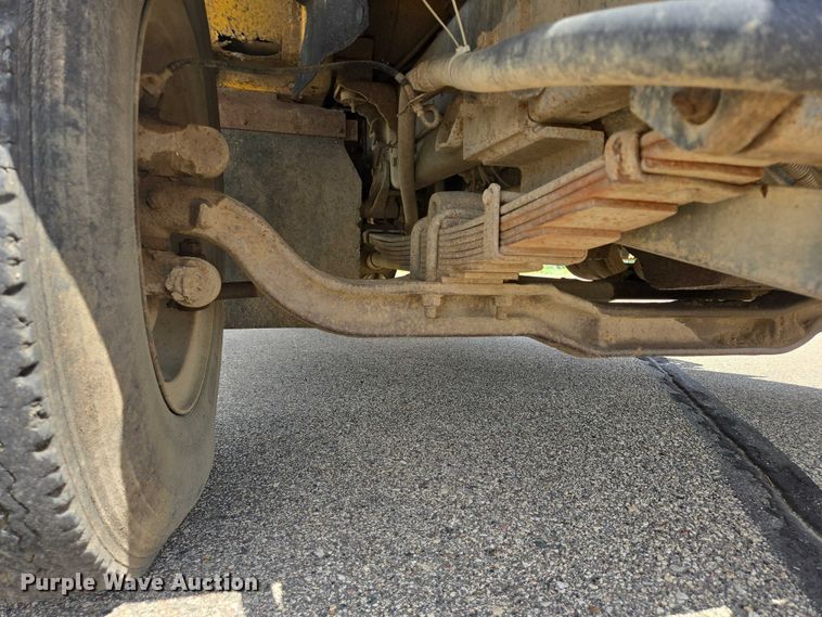 image for item DY0993 1979 International 1854 dump truck