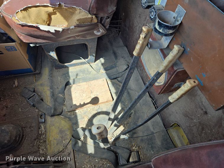 image for item DY0993 1979 International 1854 dump truck