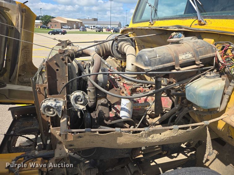 image for item DY0993 1979 International 1854 dump truck