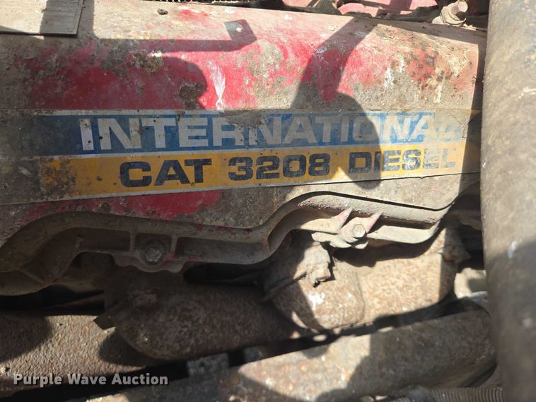 image for item DY0993 1979 International 1854 dump truck