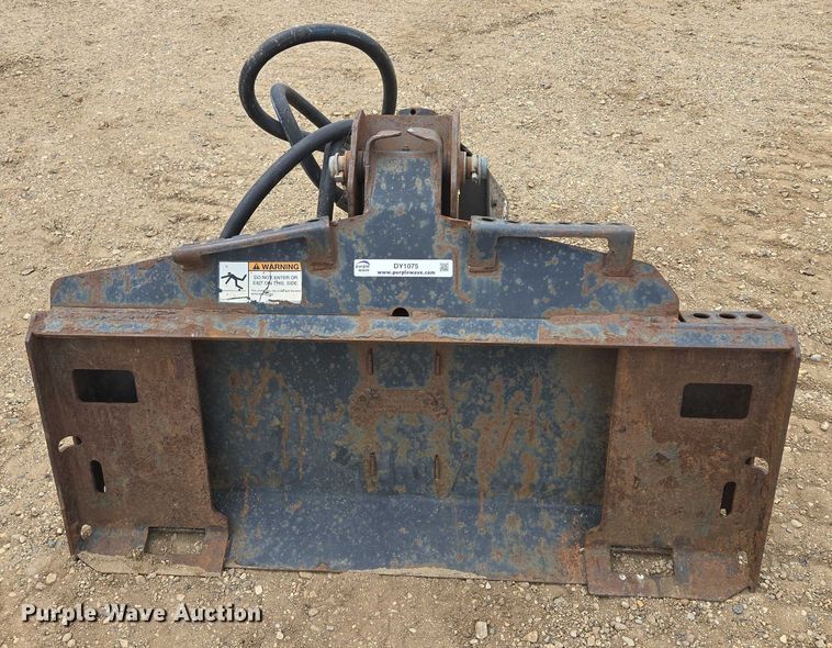 image for item DY1075 Bobcat skid steer auger
