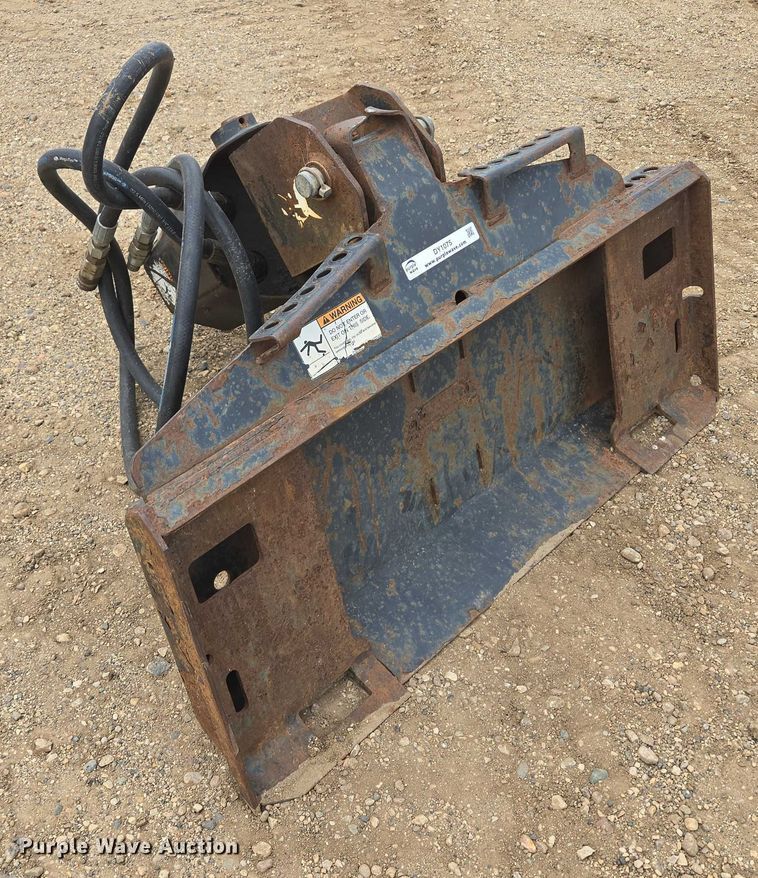 image for item DY1075 Bobcat skid steer auger