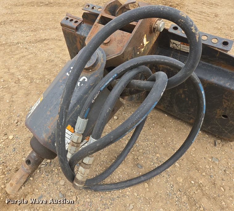 image for item DY1075 Bobcat skid steer auger