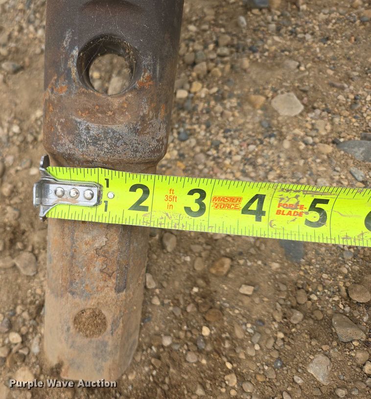 image for item DY1075 Bobcat skid steer auger