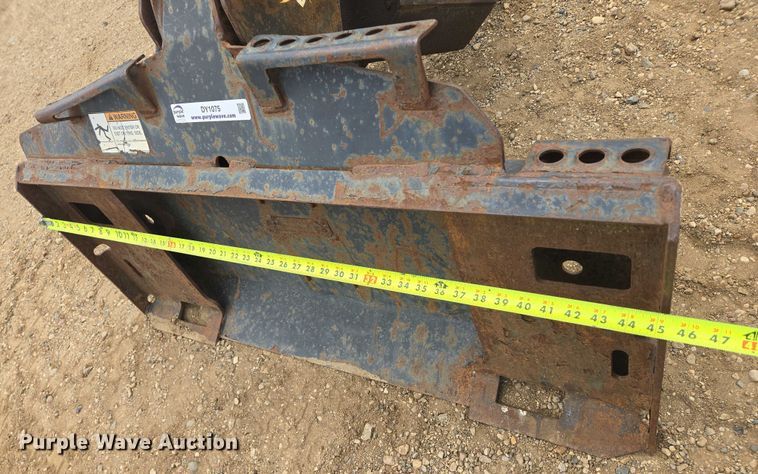 image for item DY1075 Bobcat skid steer auger