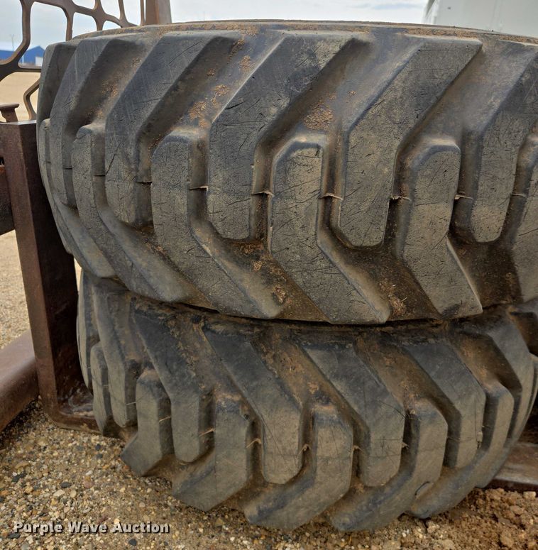 image for item DY1080 2015 Case SV280 tracked skid steer loader