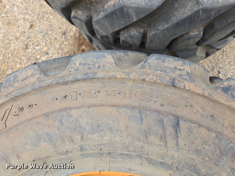 image for item DY1080 2015 Case SV280 tracked skid steer loader