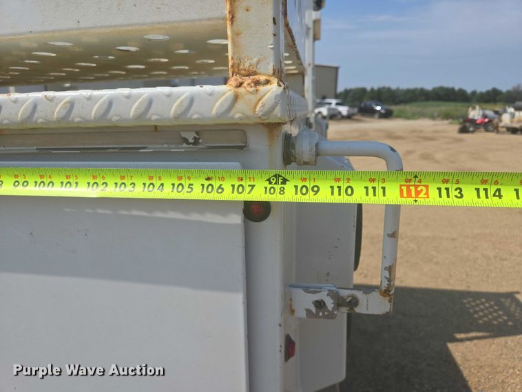 image for item DY1083 2015 Ford F450 Crew Cab utility / service truck