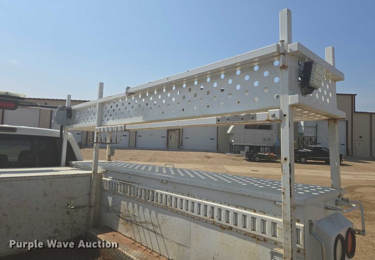 image for item DY1083 2015 Ford F450 Crew Cab utility / service truck