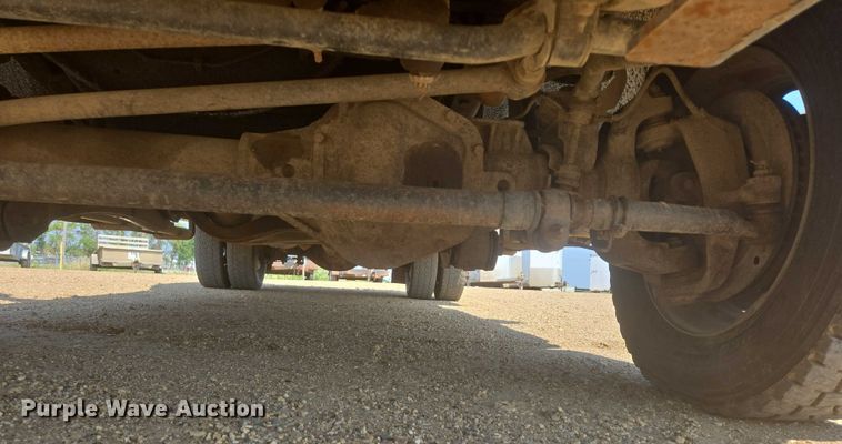 image for item DY1083 2015 Ford F450 Crew Cab utility / service truck