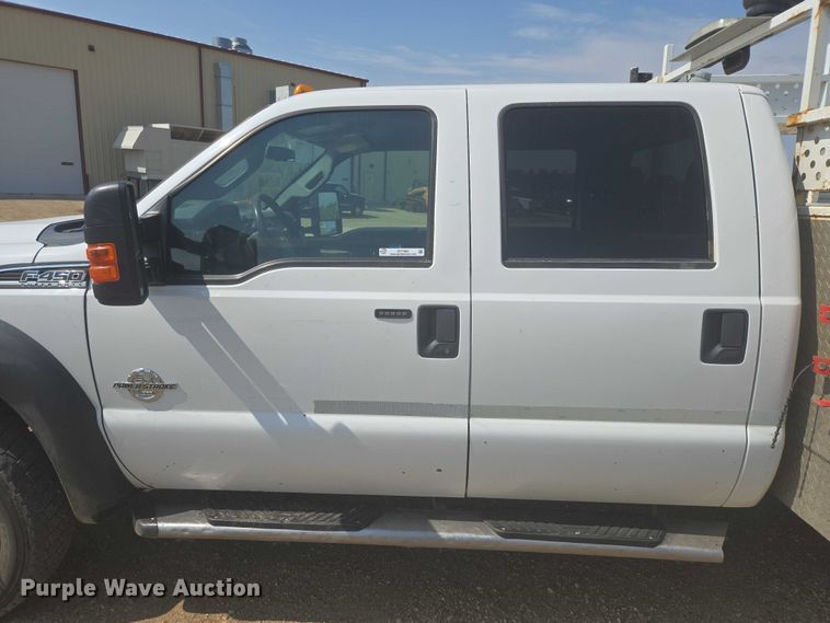 image for item DY1083 2015 Ford F450 Crew Cab utility / service truck