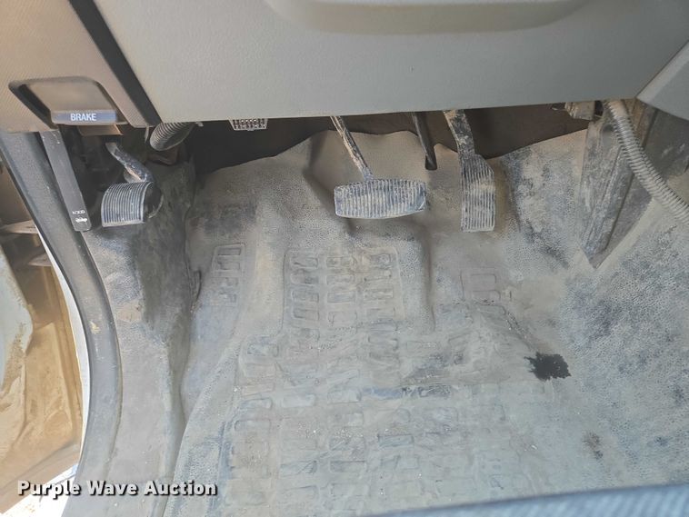 image for item DY1083 2015 Ford F450 Crew Cab utility / service truck