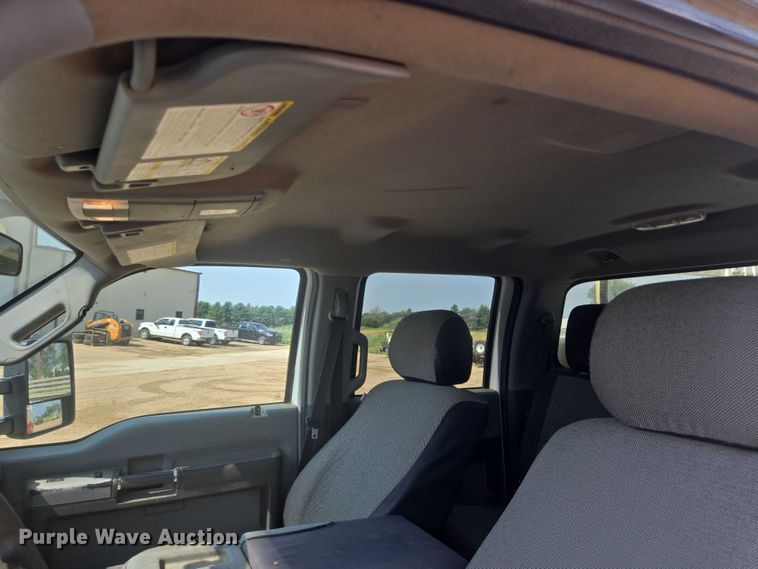 image for item DY1083 2015 Ford F450 Crew Cab utility / service truck