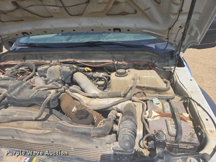 image for item DY1083 2015 Ford F450 Crew Cab utility / service truck