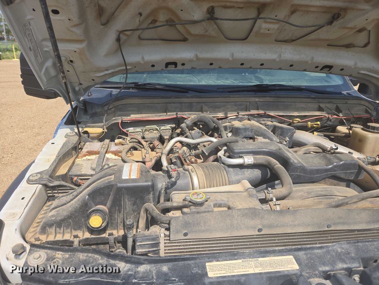 image for item DY1083 2015 Ford F450 Crew Cab utility / service truck