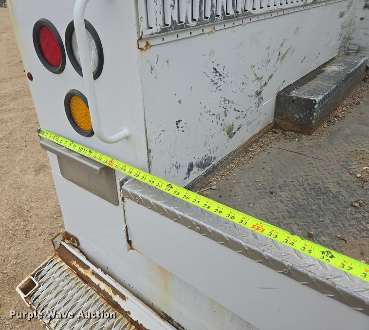 image for item DY1085 2017 Ford F550 Crew Cab utility / service truck