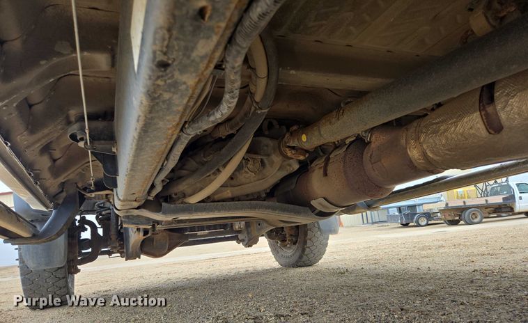 image for item DY1085 2017 Ford F550 Crew Cab utility / service truck