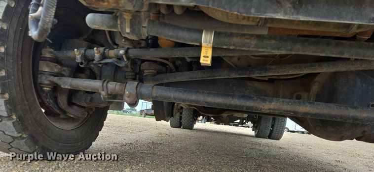 image for item DY1085 2017 Ford F550 Crew Cab utility / service truck