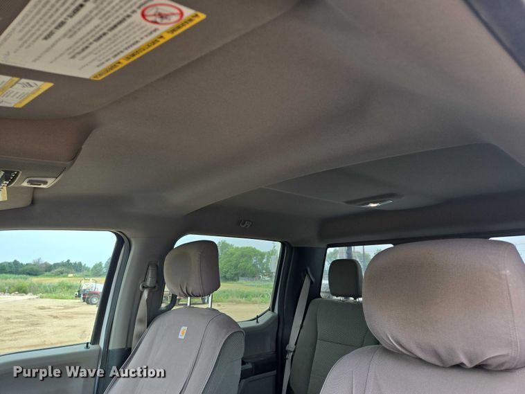 image for item DY1085 2017 Ford F550 Crew Cab utility / service truck