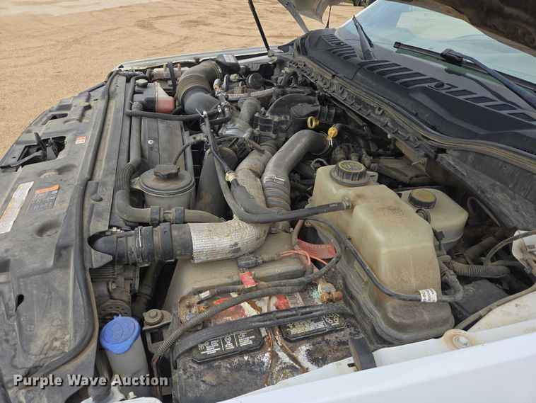 image for item DY1085 2017 Ford F550 Crew Cab utility / service truck