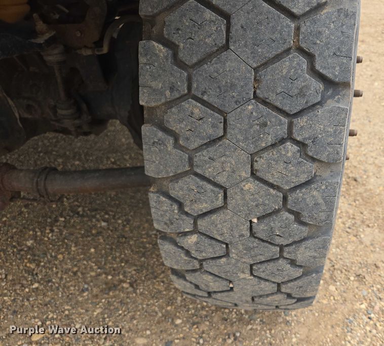 image for item DY1085 2017 Ford F550 Crew Cab utility / service truck