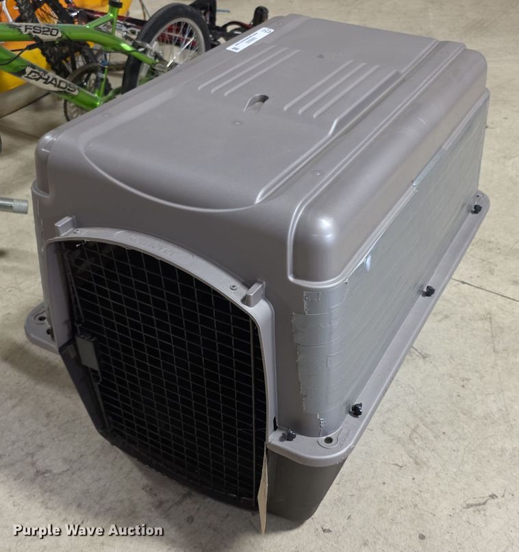 image for item DZ6055 Retriever pet carrier