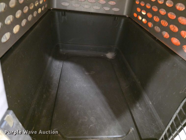 image for item DZ6055 Retriever pet carrier