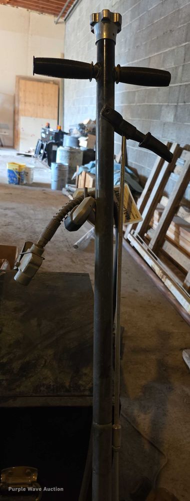 image for item DZ6065 Tools