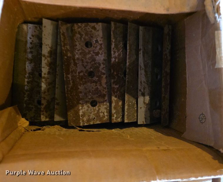 image for item DZ6066 Blades