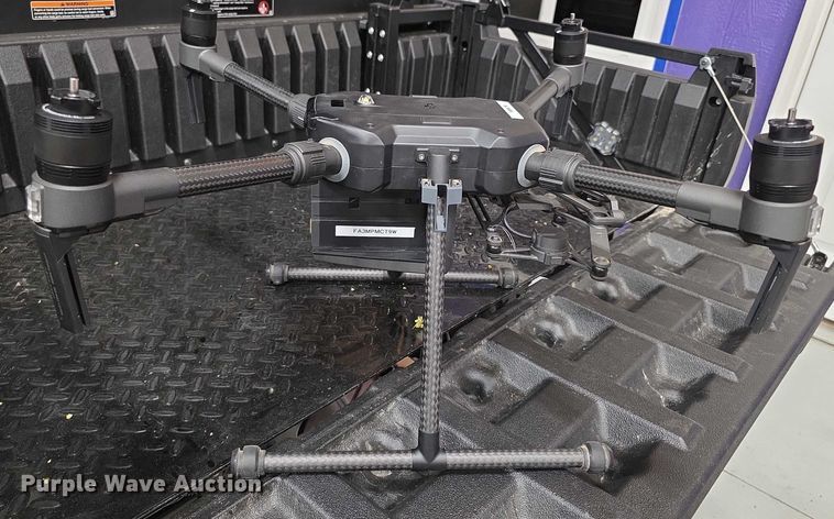 image for item DZ6073 DJI Matrice 210 V2 drone