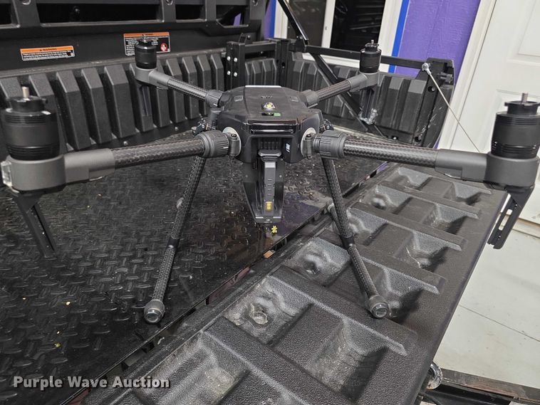 image for item DZ6073 DJI Matrice 210 V2 drone