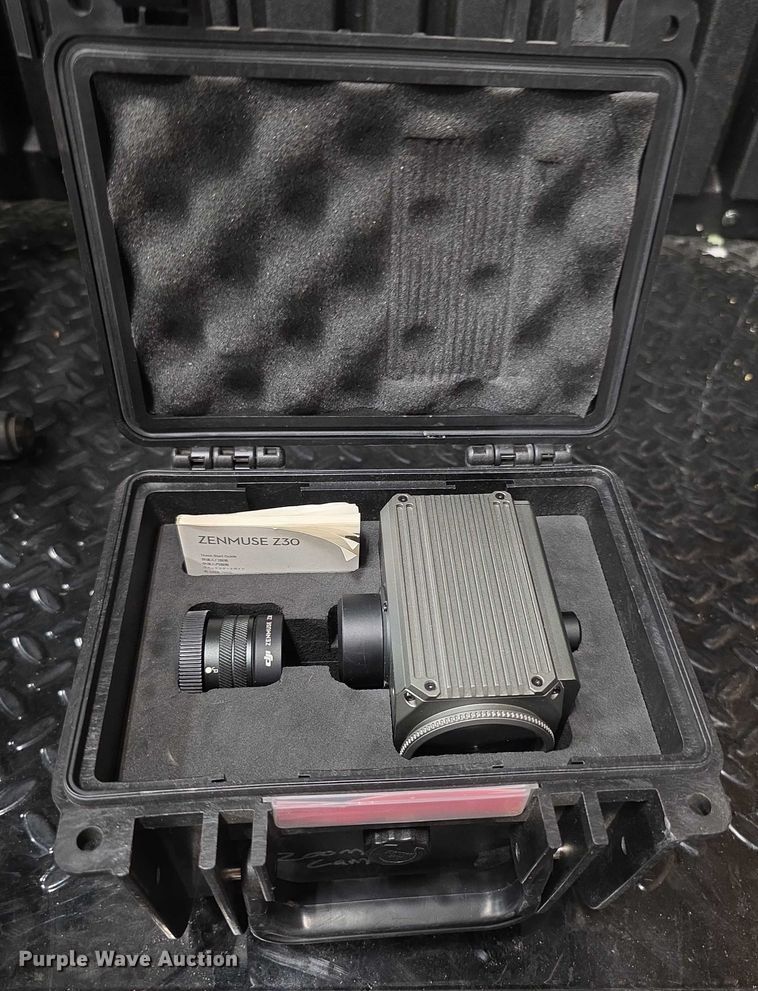 image for item DZ6073 DJI Matrice 210 V2 drone