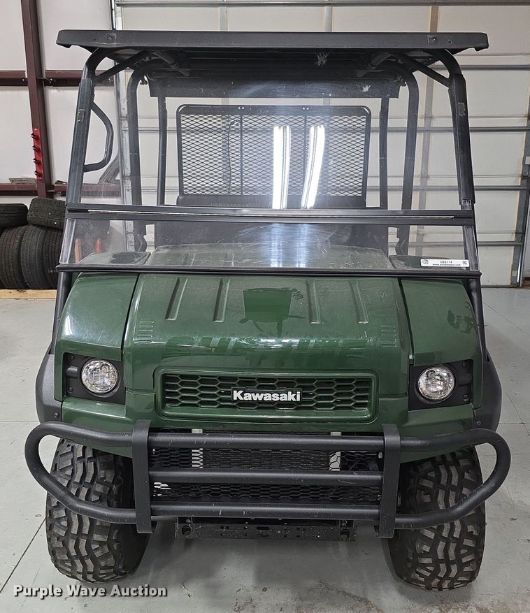 image for item DZ6114 2016 Kawasaki  KAF620R utility vehicle