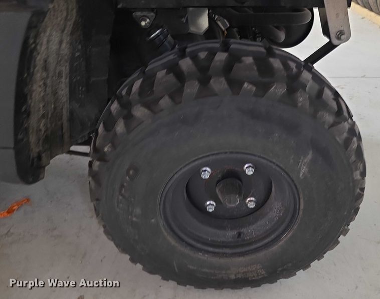 image for item DZ6114 2016 Kawasaki  KAF620R utility vehicle