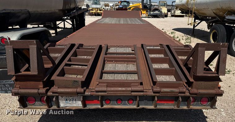 image for item DZ8532 1987 Trail King TK80-4560 drop deck equipment trailer