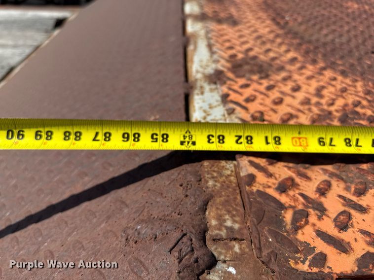 image for item DZ8532 1987 Trail King TK80-4560 drop deck equipment trailer