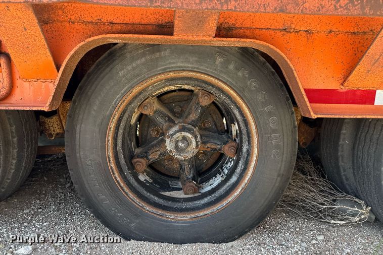 image for item DZ8532 1987 Trail King TK80-4560 drop deck equipment trailer