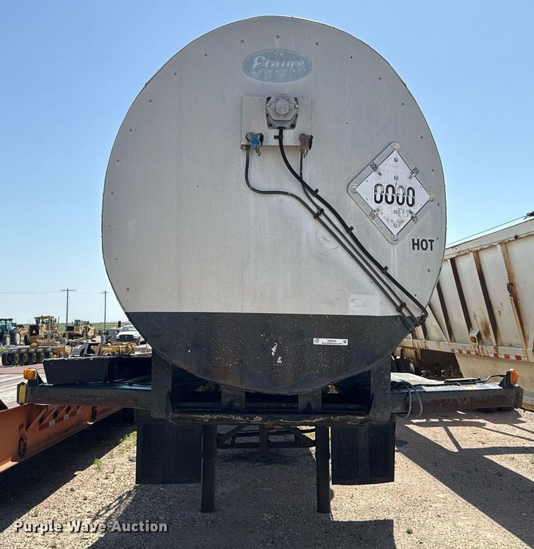 image for item DZ8533 1978 Etnyre DTR tank trailer