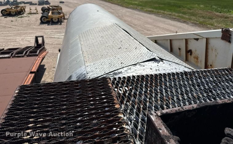 image for item DZ8533 1978 Etnyre DTR tank trailer